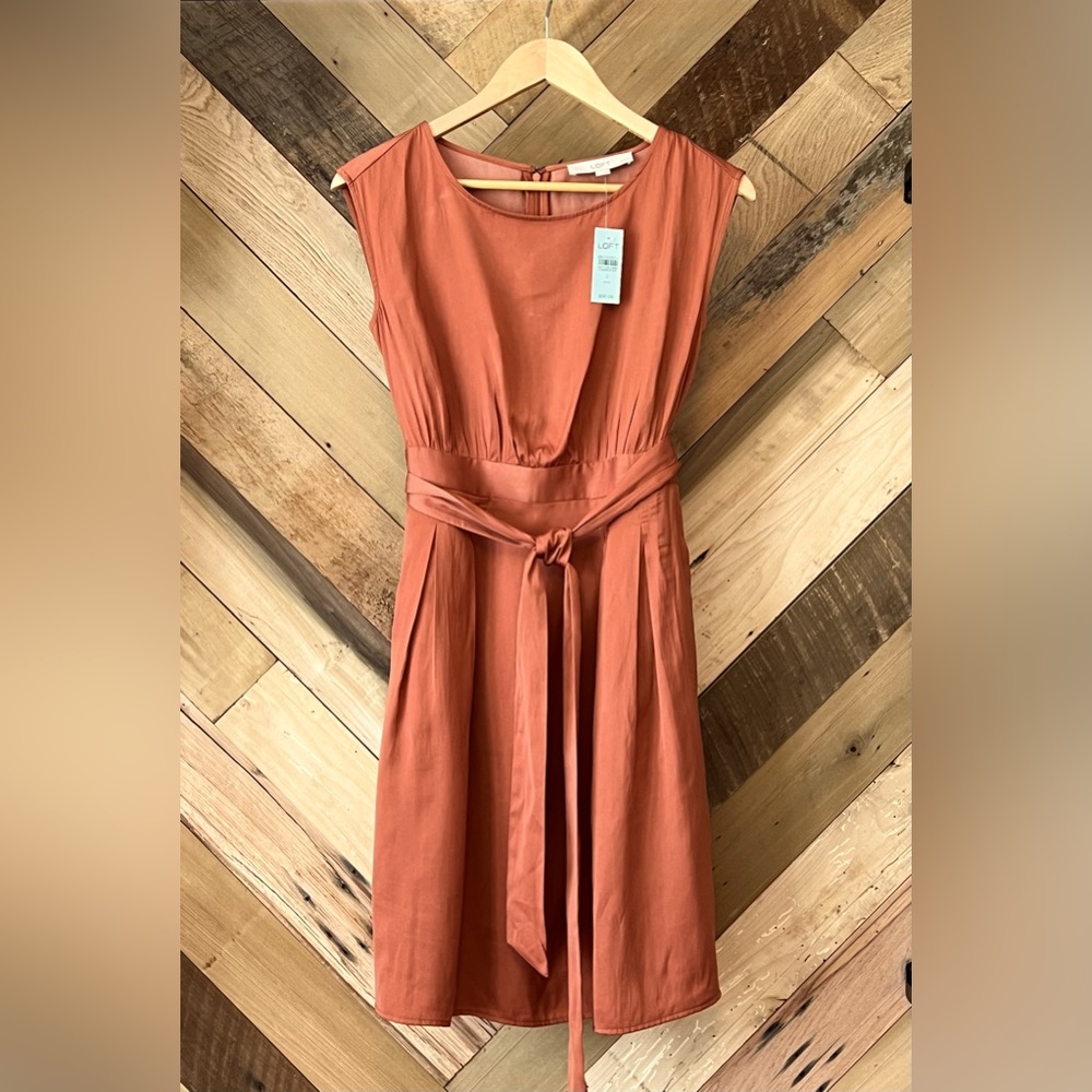 **SALE**🎉🎉LOFT Casual Dress ***NWT***